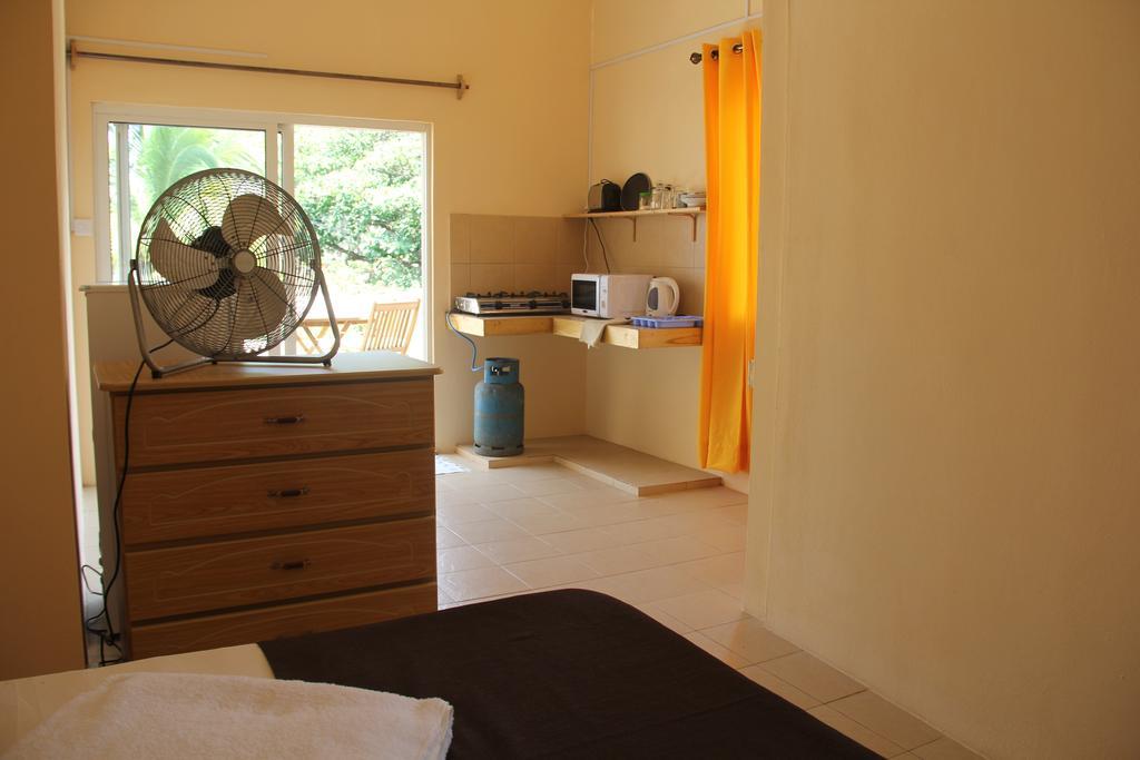 Keravel Bungalows Pointe d'Esny Habitación foto
